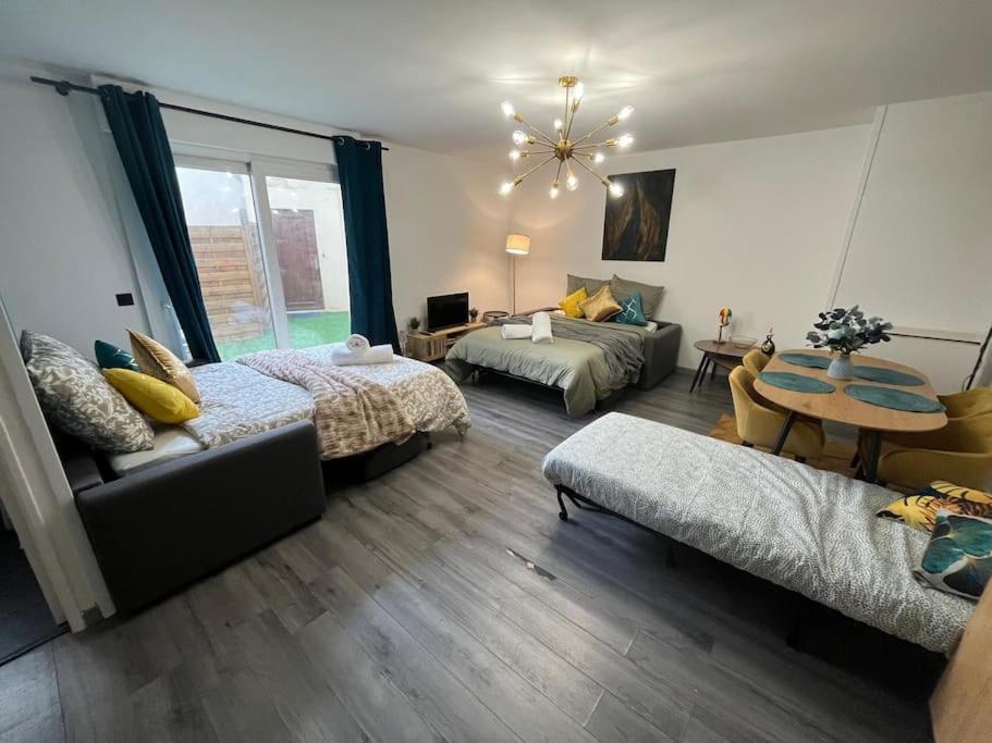 Suite Familiale - 15 Min Disney Bussy-Saint-Georges Buitenkant foto