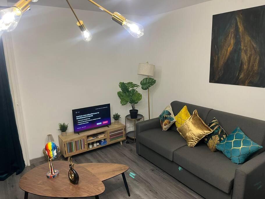Suite Familiale - 15 Min Disney Bussy-Saint-Georges Buitenkant foto